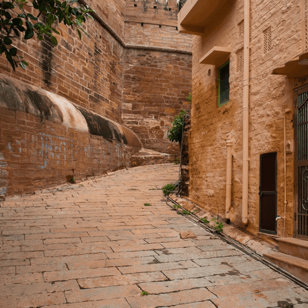 Lost in the Lanes of Varanasi: Portraits of&hellip;